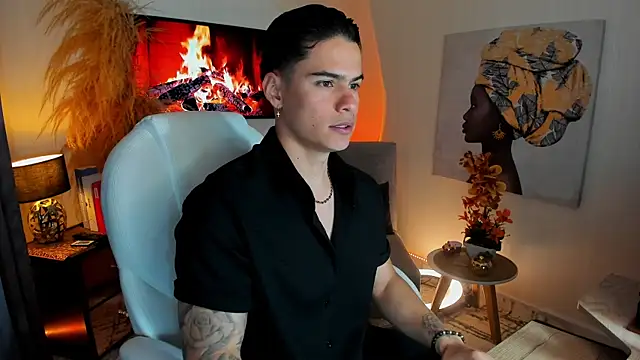 Matias Murrier online show from April 4, 11:29 am