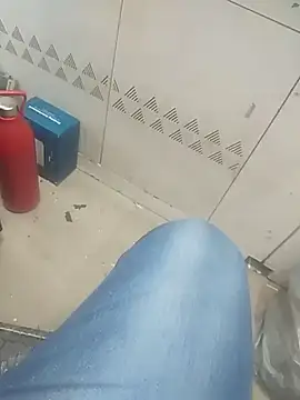 deshifuckers online show from December 16, 8:31 am