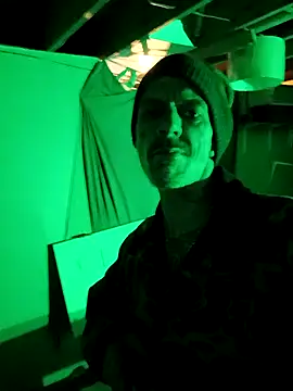 deepstroker42071 online show from February 16, 12:47 pm