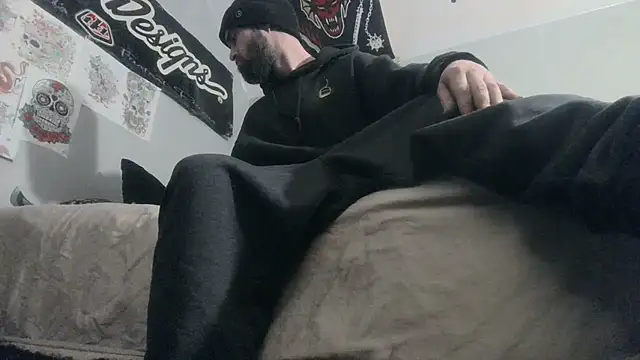 Snapshot of xxxrippa chatting on January 8, 6:31 am xxxrippa online show from January 8, 6:31 am