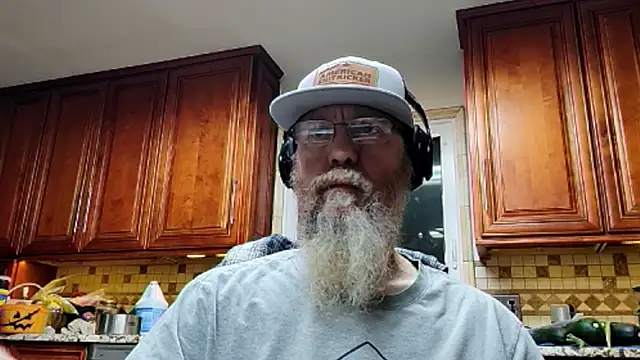 suckonmynutz online show from October 10, 10:53 am