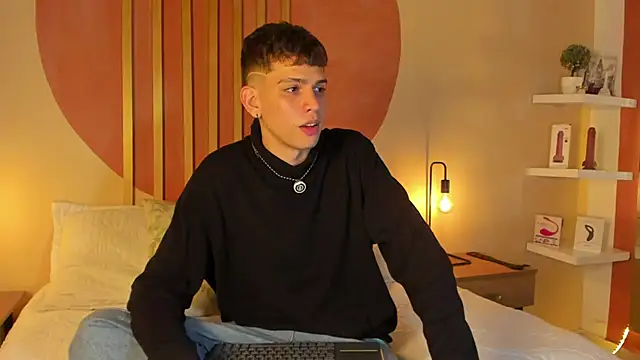 Jasson smit online show from November 19, 12:32 am