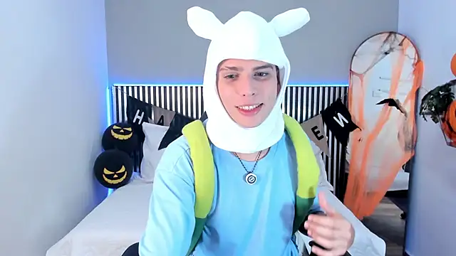 Jasson smit online show from October 31, 7:39 pm