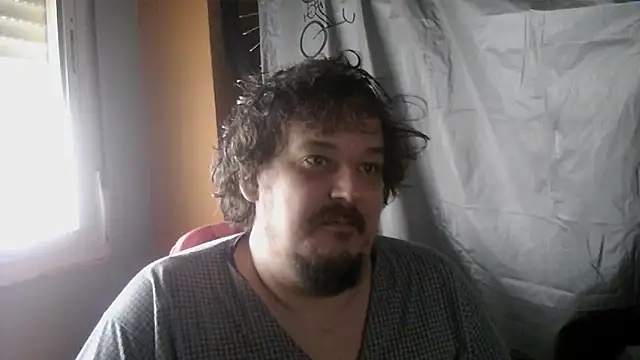 porkorossy online show from March 4, 9:05 am