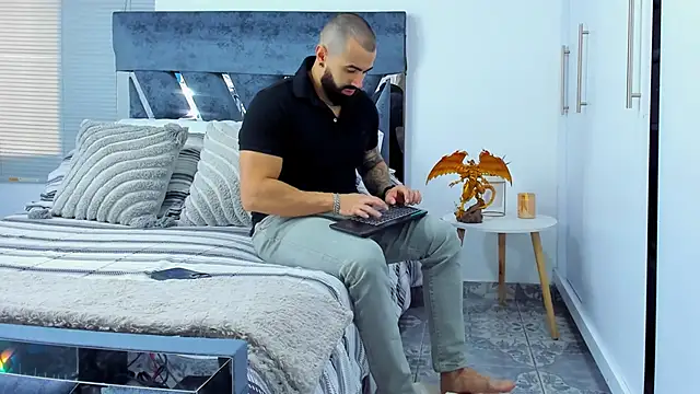 Zack Froone online show from February 16, 1:53 pm