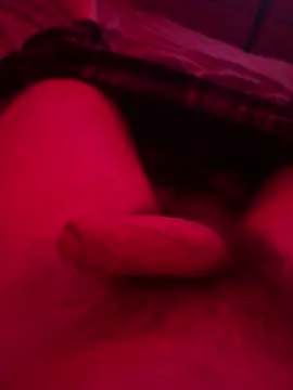 youngTJ online show from November 12, 11:42 pm