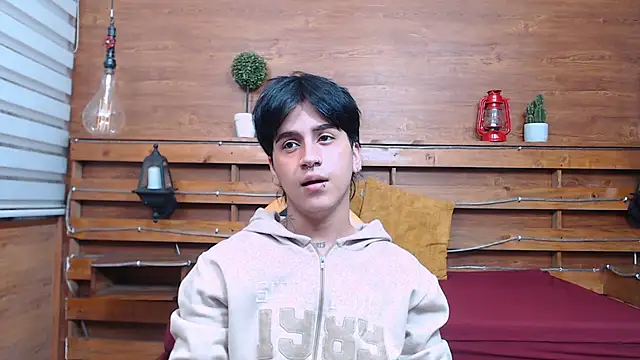 alex 477 online show from October 15, 11:40 am