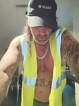 Hotbodyscottie online show from October 28, 12:51 pm