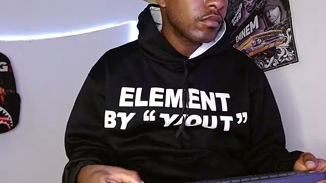 king  Black online show from January 8, 4:01 pm