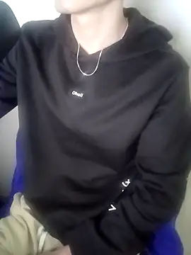 AntonioHot online show from November 22, 6:35 am