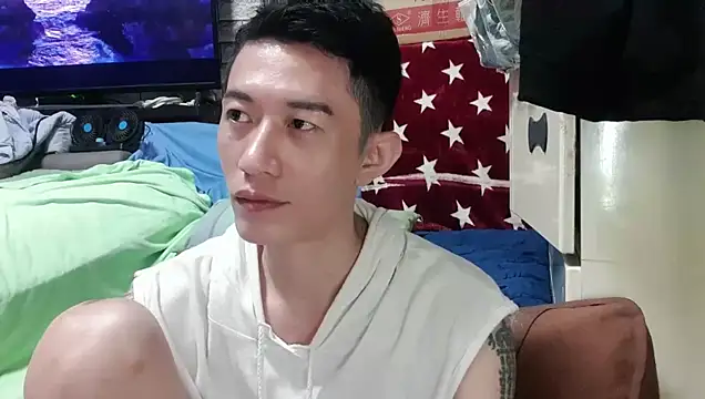 Snapshot of JJjing chatting on October 3, 7:30 pm JJjing online show from October 3, 7:30 pm