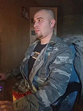 Foxyshaved online show from October 8, 5:01 am