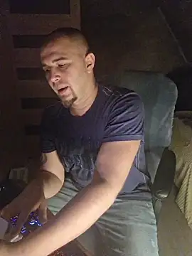 Foxyshaved online show from November 7, 4:38 am