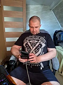 Foxyshaved online show from March 20, 10:08 am