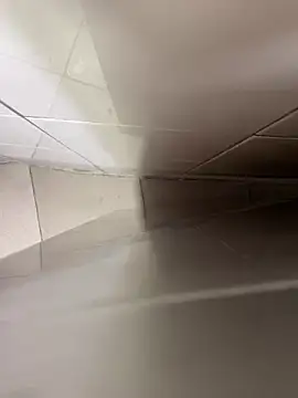 SLhotman online show from September 22, 11:54 am