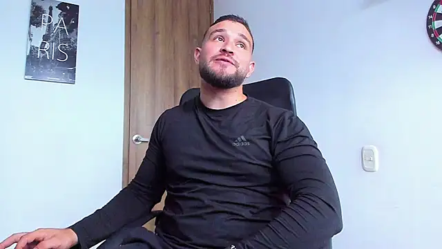 Snapshot of AndrewDiaz chatting on September 20, 9:26 pm AndrewDiaz online show from September 20, 9:26 pm
