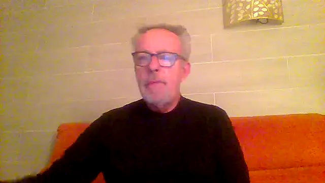 tuggy59 online show from February 1, 5:50 am