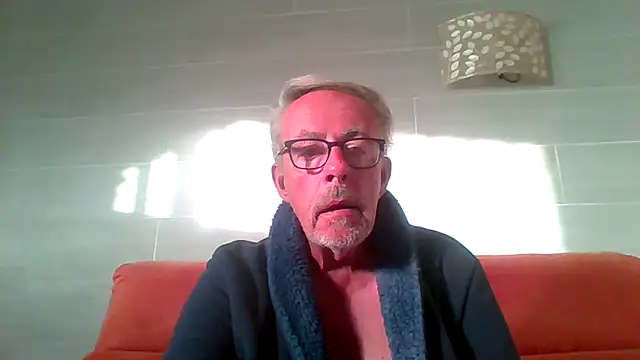 tuggy59 online show from December 1, 7:55 am