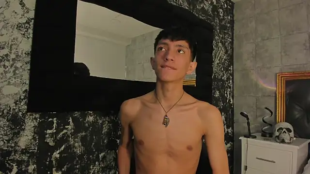 DereckCooperr online show from March 7, 2:15 am