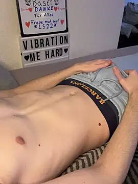 secret dream415 online show from February 14, 7:44 pm