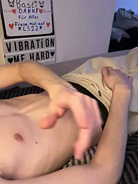 secret dream415 online show from March 2, 7:41 pm