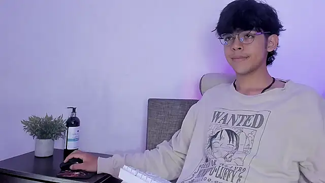 Alan26  online show from March 10, 8:45 pm