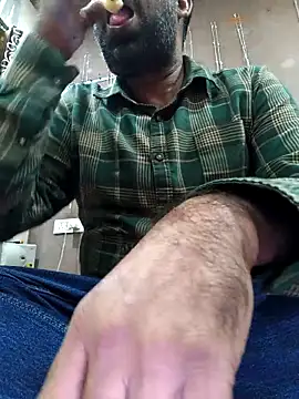 lund lol online show from November 27, 1:04 pm