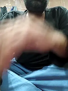 lund lol online show from December 20, 11:39 am