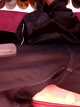 maxcombi33 online show from June 10, 2:29 pm