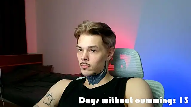 DENIS HERE online show from April 16, 6:41 pm