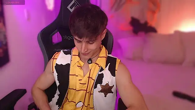 thomklein online show from October 30, 7:48 pm