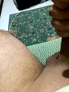 azginnn35 online show from December 21, 11:02 pm