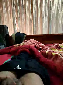 Nuttysub online show from December 26, 3:06 am