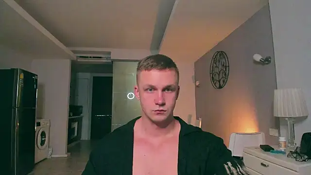 Snapshot of Samuel_Andrew chatting on September 15, 5:42 am Samuel Andrew online show from September 15, 5:42 am
