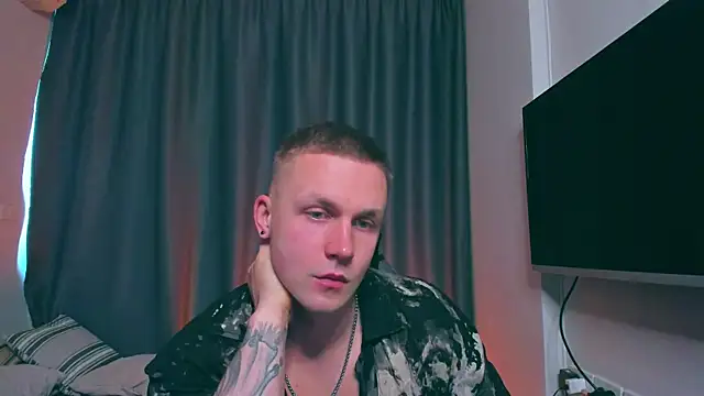 Snapshot of Samuel_Andrew chatting on February 23, 6:22 am Samuel Andrew online show from February 23, 6:22 am