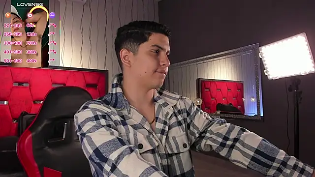 Brat  online show from December 22, 5:04 am