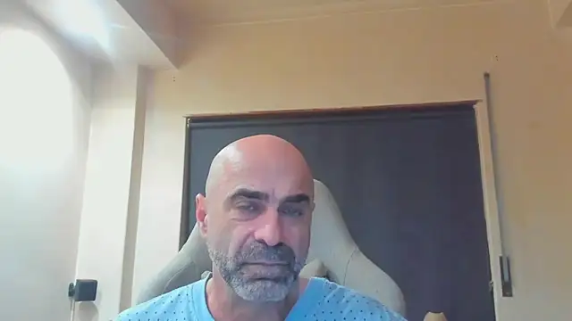 Bicopflirt online show from December 3, 1:33 am