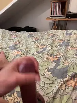 LivingLegend1978 online show from October 21, 1:25 pm