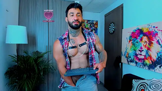 naugthy dominant online show from October 24, 3:03 pm