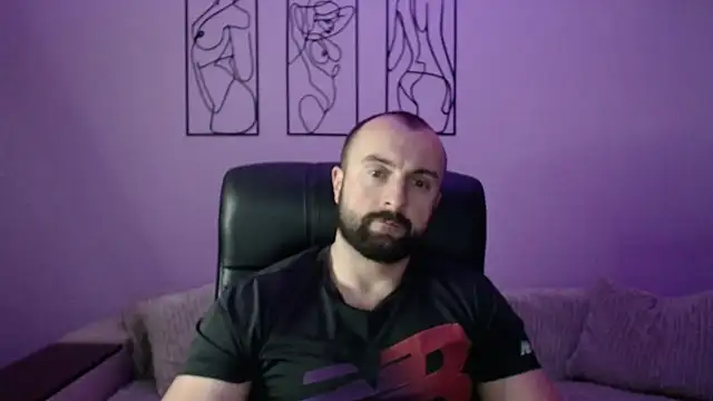 brindlefly6969 online show from October 8, 12:31 pm