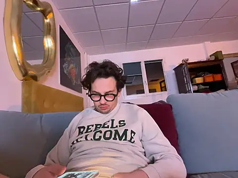 hardmecl online show from March 18, 7:01 pm