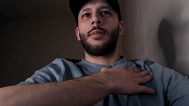 henryaxe online show from March 28, 10:37 am