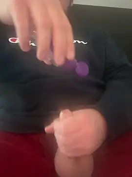 MySnapXanderLeeLindy online show from December 19, 6:01 pm