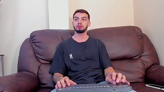 Michael magno online show from October 11, 12:58 am