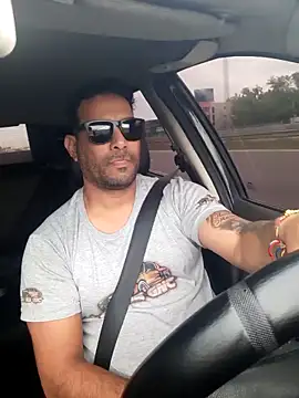 hecwil8 online show from October 11, 12:09 pm