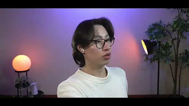 SrLuis18 online show from February 17, 10:03 pm