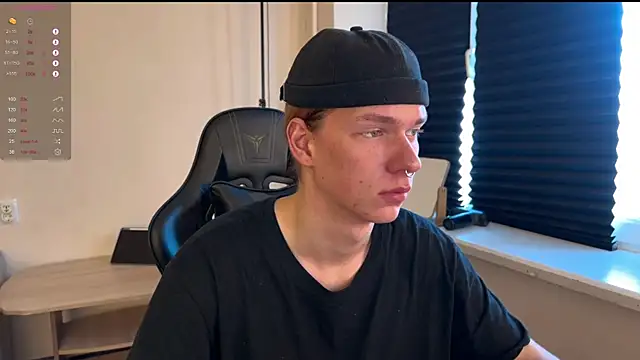 carthylovvve online show from January 7, 11:48 am