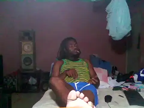 Snapshot of island-bigdick1 chatting on October 9, 3:22 am island-bigdick1 online show from October 9, 3:22 am