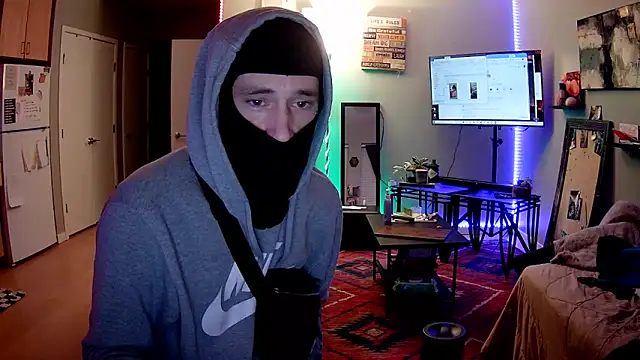 MrAveryP online show from November 27, 11:14 am