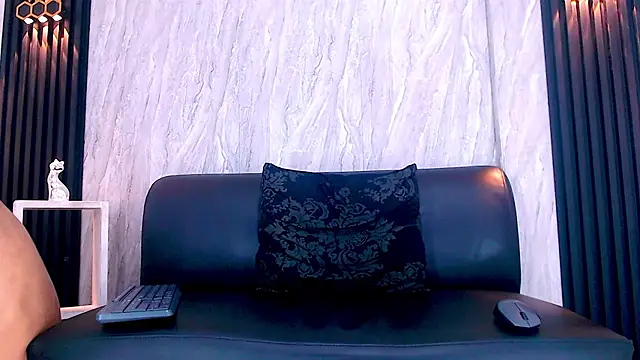 ricky vill  online show from October 8, 4:06 am